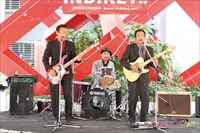 バンド演奏